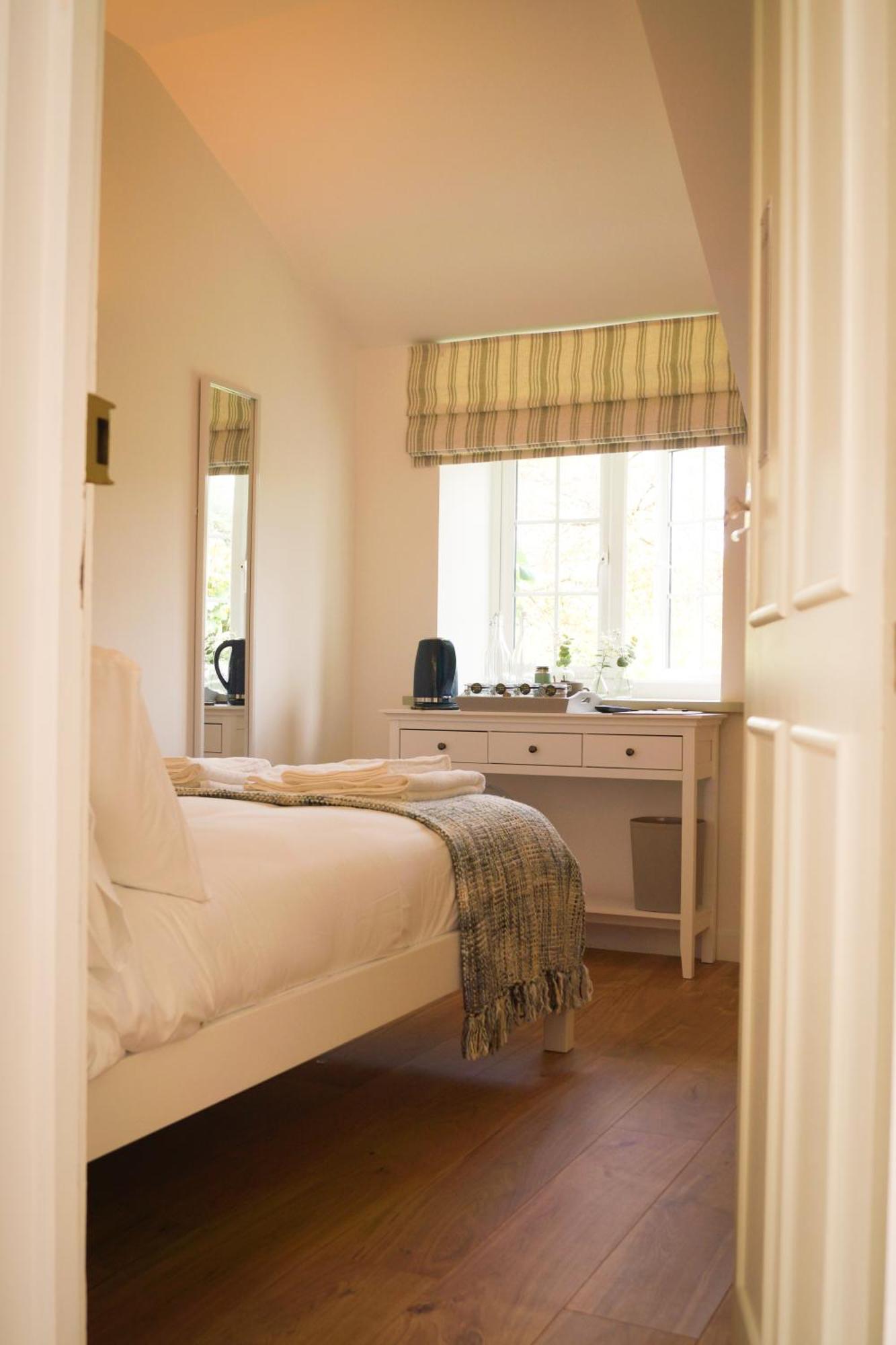 Lemon Tree Inn - Newly Refurbished Coastal Stay Swyre Eksteriør billede