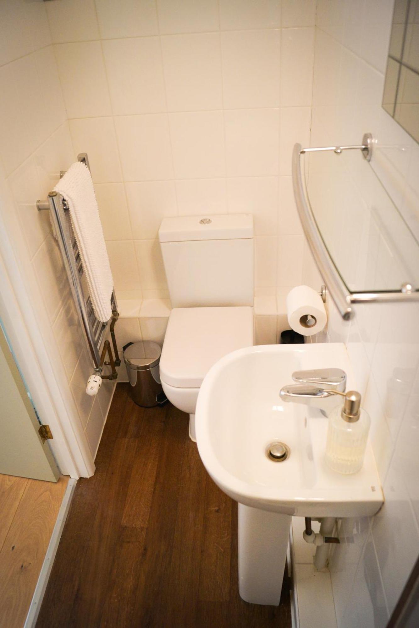 Lemon Tree Inn - Newly Refurbished Coastal Stay Swyre Eksteriør billede