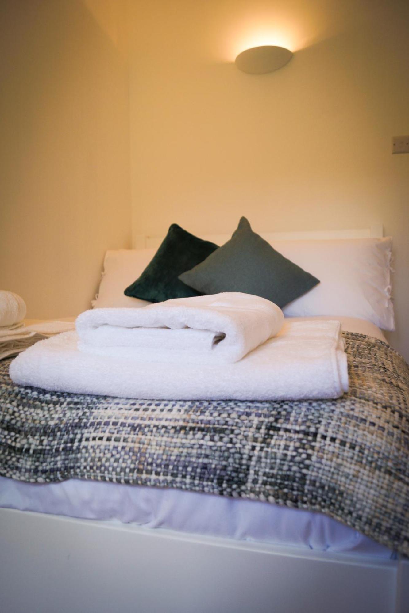 Lemon Tree Inn - Newly Refurbished Coastal Stay Swyre Eksteriør billede