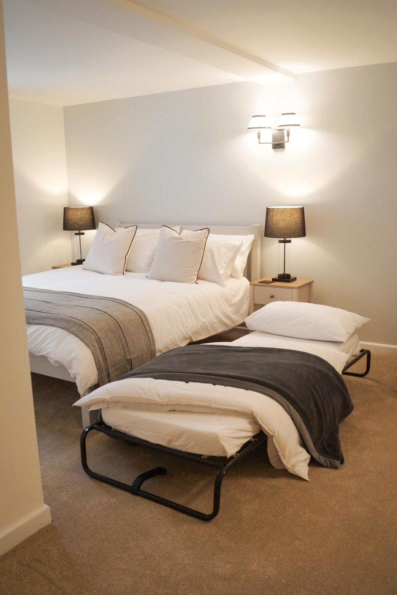 Lemon Tree Inn - Newly Refurbished Coastal Stay Swyre Eksteriør billede