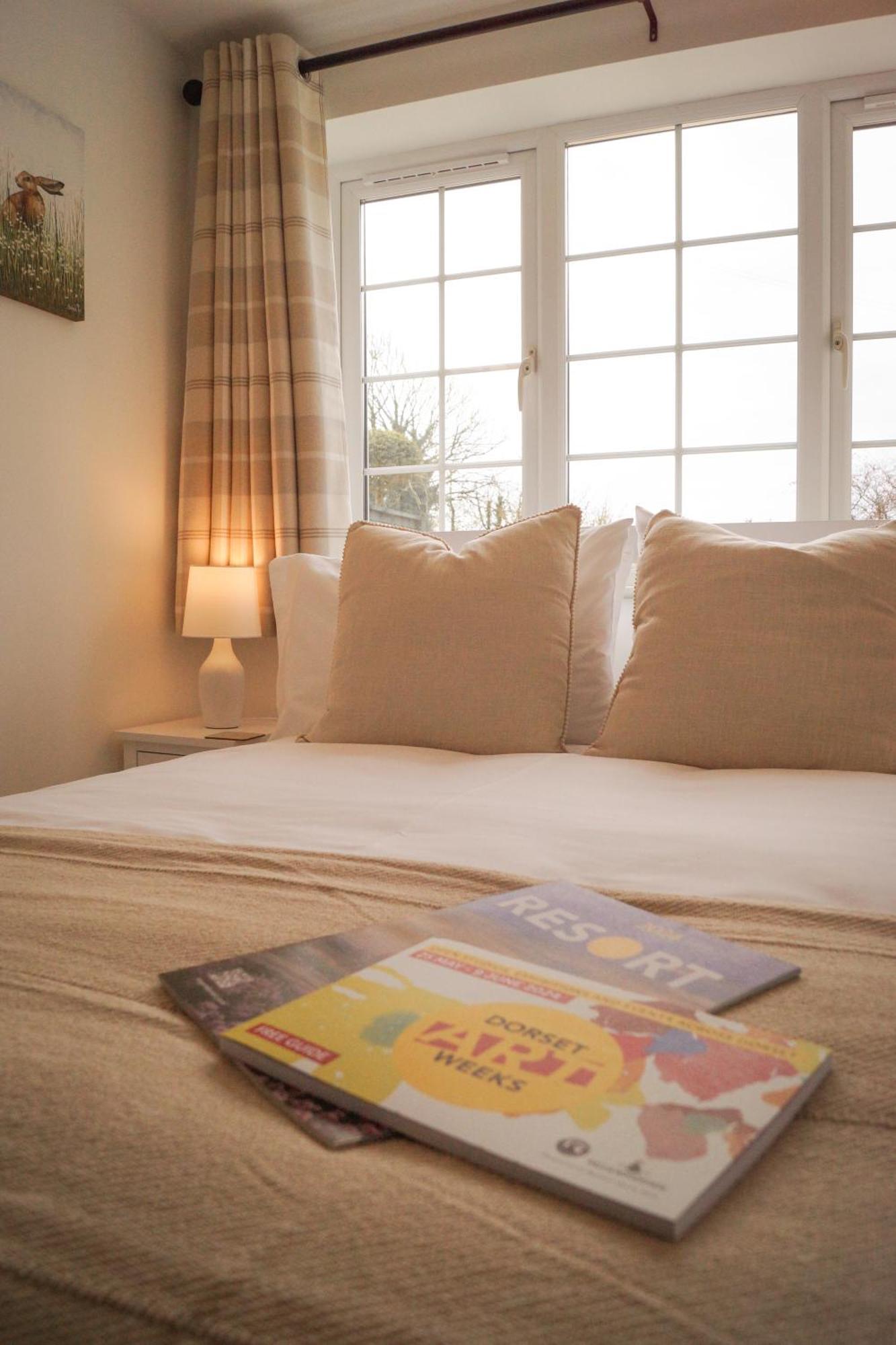 Lemon Tree Inn - Newly Refurbished Coastal Stay Swyre Eksteriør billede