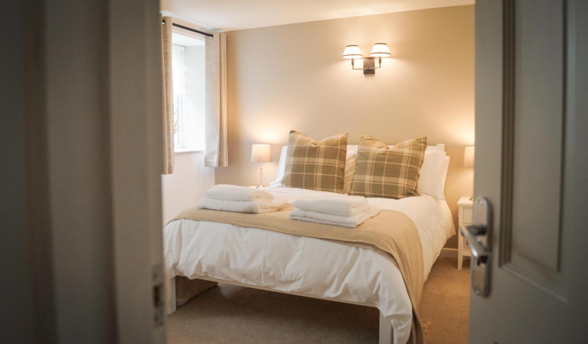 Lemon Tree Inn - Newly Refurbished Coastal Stay Swyre Eksteriør billede