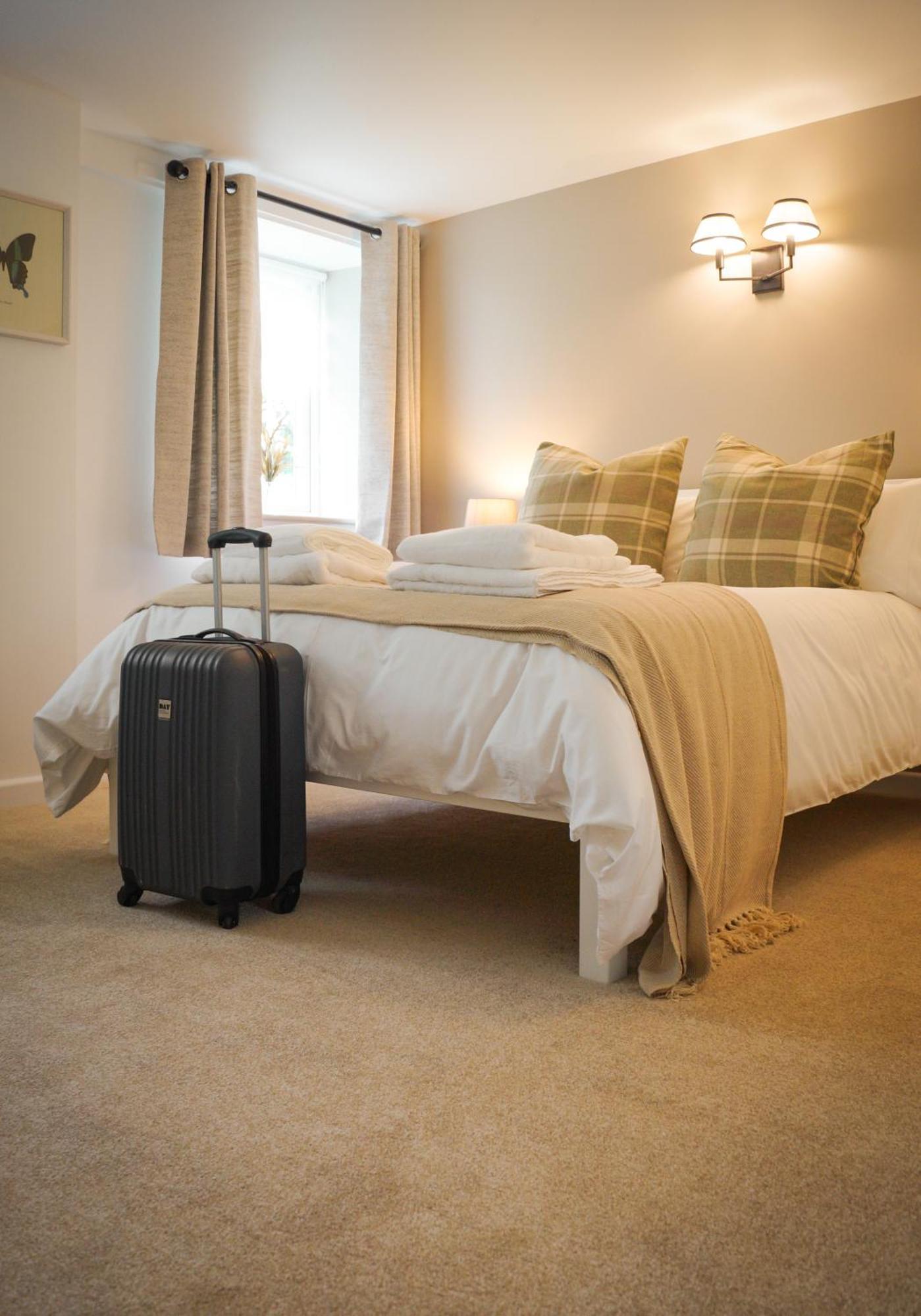 Lemon Tree Inn - Newly Refurbished Coastal Stay Swyre Eksteriør billede